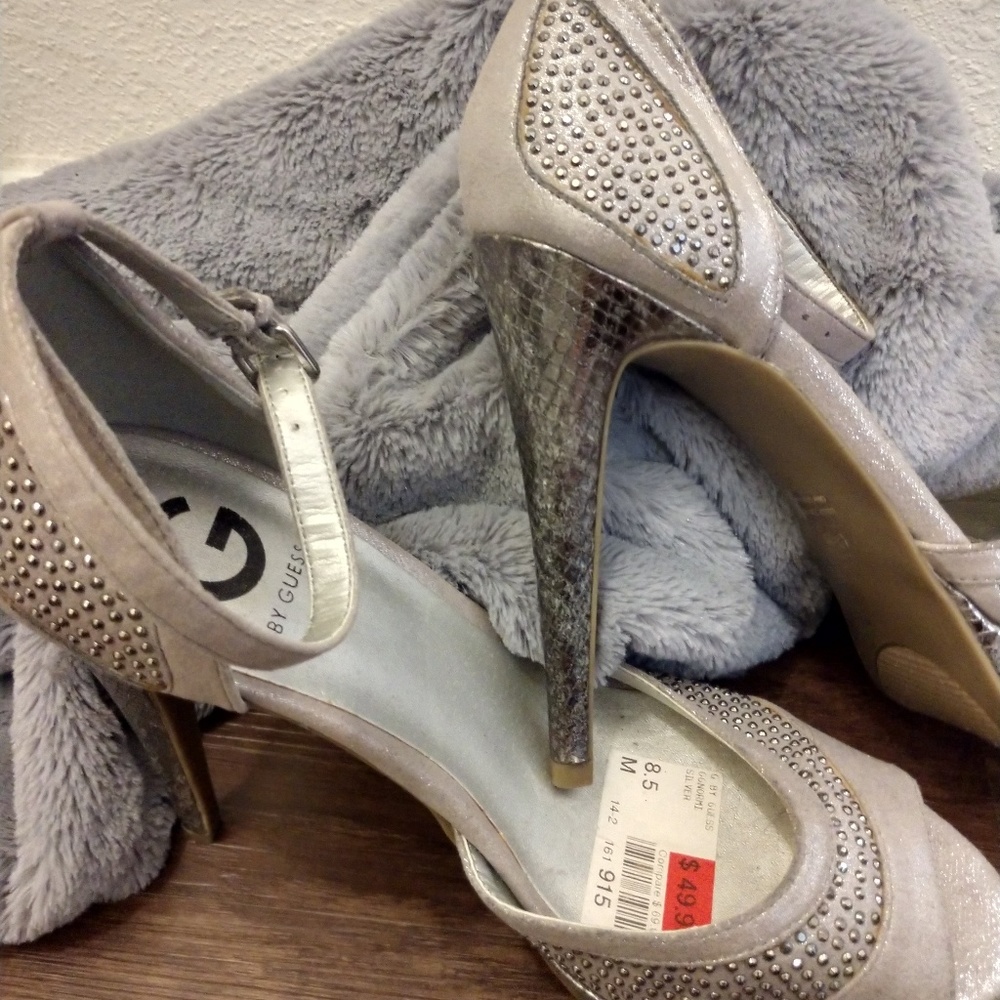 Guess heels - Picture 4 of 5